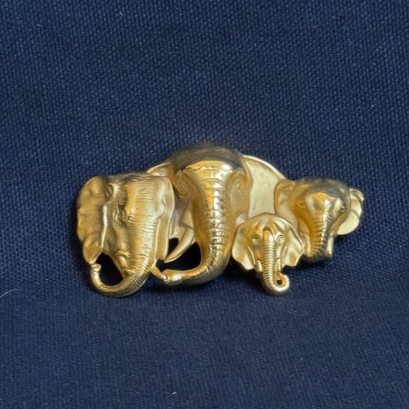 Vintage Gold Elephant Family Brooch Pin African Wildlife Jewelry - Picture 2 of 10